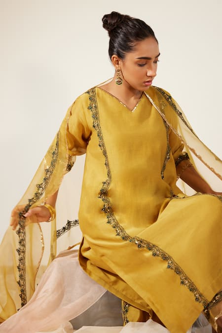 Buy Sarang Kaur Blue Chanderi Silk Sequins, Beads, Floral Work Straight Kurta And Pant Set Online at Aza Fashions Buy_Sarang Kaur_Blue Chanderi Silk Sequins, Beads, Floral Work Straight Kurta And Pant Set _Online_at_Aza_Fashions