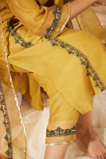 Sarang Kaur Blue Chanderi Silk Sequins, Beads, Floral Work Straight Kurta And Pant Set at Aza Fashions Sarang Kaur_Blue Chanderi Silk Sequins, Beads, Floral Work Straight Kurta And Pant Set _at_Aza_Fashions