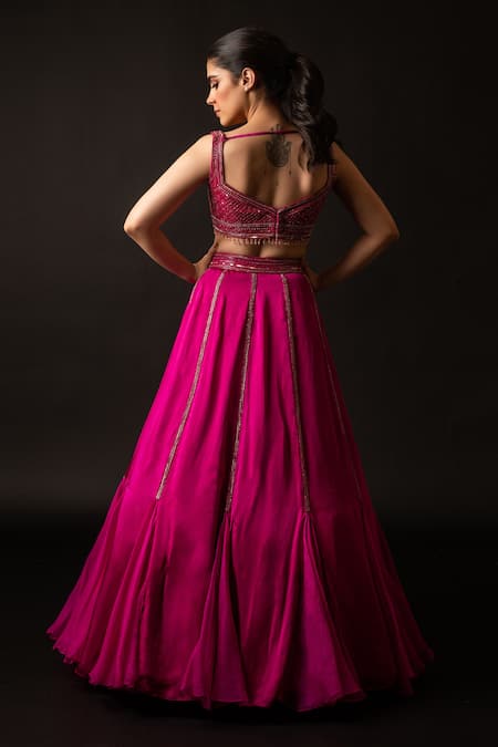 Decemberbyvivek Embroidered Tassled Blouse Lehenga Set 