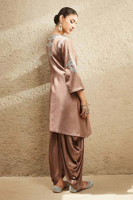 Shop Matsya Brown Kurta Chanderi Embroidery Gota Patti Notched Set at Aza Fashions Shop_Matsya_Brown Kurta Chanderi Embroidery Gota Patti Notched Set_at_Aza_Fashions