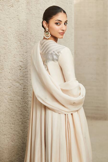 Buy_Matsya_Ivory The Classic Embroidered Anarkali Set_Online_at_Aza_Fashions