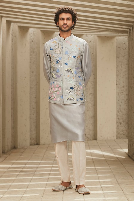 MATSYA Grey Chanderi Solid Kurta And Pant Set 