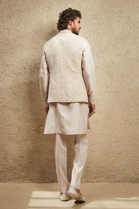 Matsya Beige Embroidered Raw Silk Bundi 