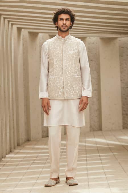 Matsya_Off White Silk Embroidery Jodhpuri Bundi _Online_at_Aza_Fashions