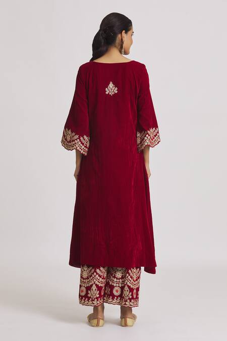 Rahul Singh Red Velvet Embroidery Round Neck Straight Kurta And Pyjama Set Online at Aza Fashions Rahul Singh_Red Velvet Embroidery Round Neck Straight Kurta And Pyjama Set _Online_at_Aza_Fashions