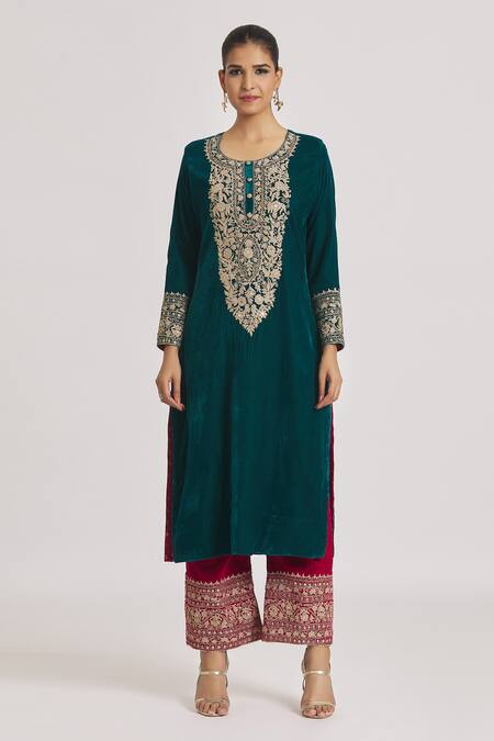 Buy Rahul Singh Green Velvet Embroidery Round Neck Kurta And Contrast Pyjama Set Online at Aza Fashions Buy_Rahul Singh_Green Velvet Embroidery Round Neck Kurta And Contrast Pyjama Set _Online_at_Aza_Fashions