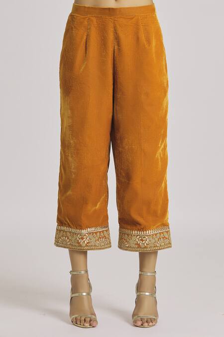 Rahul Singh Yellow Velvet Embroidery Round Neck Floral Kurta And Pyjama Set at Aza Fashions Rahul Singh_Yellow Velvet Embroidery Round Neck Floral Kurta And Pyjama Set _at_Aza_Fashions