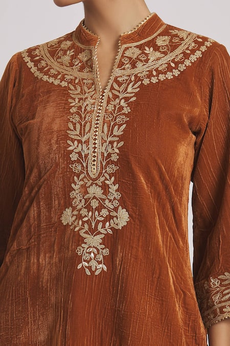 Shop Rahul Singh Brown Velvet Embroidery Collared Yoke Kurta And Pyjama Set Online at Aza Fashions Shop_Rahul Singh_Brown Velvet Embroidery Collared Yoke Kurta And Pyjama Set _Online_at_Aza_Fashions