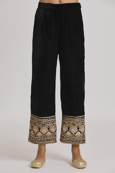 Rahul Singh_Black Velvet Embroidery Mandarin Collar Kurta And Pyjama Set _at_Aza_Fashions