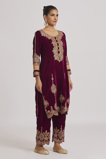 Shop Rahul Singh Maroon Velvet Embroidery Round Neck Zari Kurta And Pyjama Set Online at Aza Fashions Shop_Rahul Singh_Maroon Velvet Embroidery Round Neck Zari Kurta And Pyjama Set _Online_at_Aza_Fashions