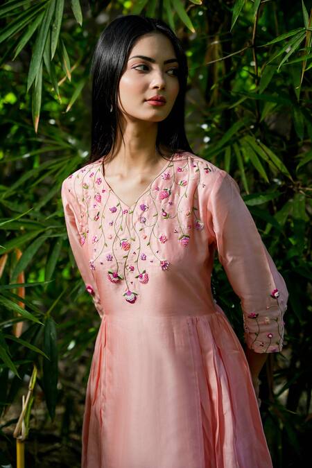 Mangalmay By Aastha_Peach Chanderi Silk Embroidery V-neck Hand Dress _Online_at_Aza_Fashions