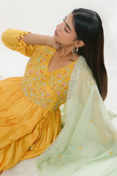 Buy_Mangalmay By Aastha_Yellow Anarkali Angrakha Chanderi Silk Floral Jaal Angarkha Pant Set _Online_at_Aza_Fashions