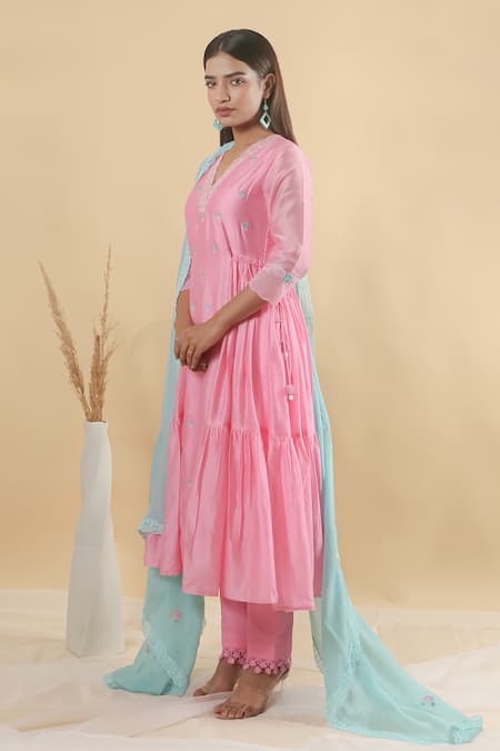 Buy_Mangalmay By Aastha_Pink Kurta Chanderi Silk Embroidered Thread V-neck Blossom Gathered Pant Set _Online_at_Aza_Fashions