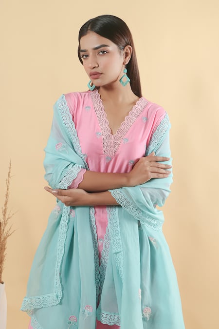 Shop_Mangalmay By Aastha_Pink Kurta Chanderi Silk Embroidered Thread V-neck Blossom Gathered Pant Set _Online_at_Aza_Fashions
