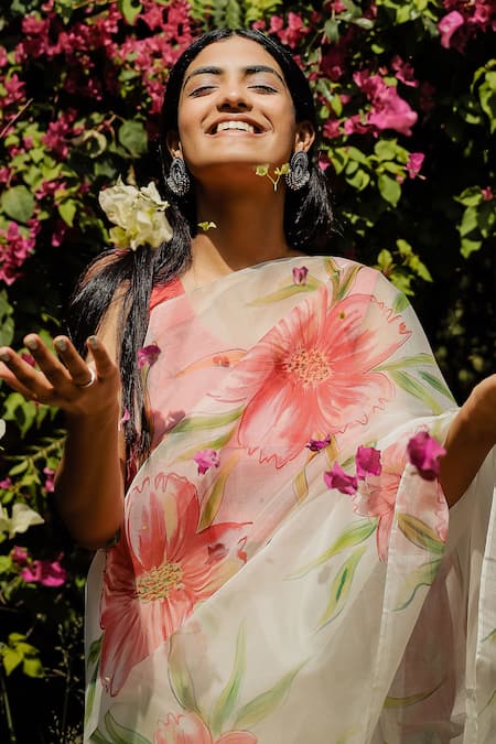 Mangalmay By Aastha Flower Hand Painted Saree With Unstitched Blouse Piece 