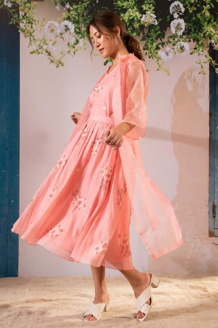 Arcvsh By Pallavi Singh Pink Cotton, Organza Embroidery V-neck, Chanderi Dahlia Print Skirt Jacket Set at Aza Fashions Arcvsh By Pallavi Singh_Pink Cotton, Organza Embroidery V-neck, Chanderi Dahlia Print Skirt Jacket Set _at_Aza_Fashions
