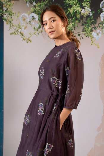 Arcvsh By Pallavi Singh Purple Chanderi, Cotton Embroidery Round Neck Dahlia Block Print Midi Dress at Aza Fashions Arcvsh By Pallavi Singh_Purple Chanderi, Cotton Embroidery Round Neck Dahlia Block Print Midi Dress _at_Aza_Fashions