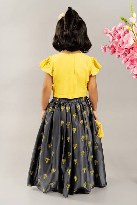 Shop Little Brats Grey Cotton, Modal, Satin Embroidery Hot Air Balloon Print Lehenga With Blouse at Aza Fashions Shop_Little Brats_Grey Cotton, Modal, Satin Embroidery Hot Air Balloon Print Lehenga With Blouse _at_Aza_Fashions