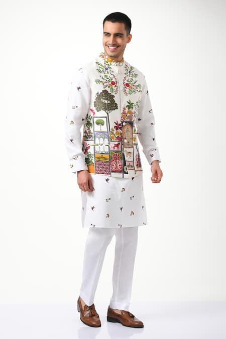 Buy Taroob White Silk Embroidery Moroccan Kalamkari Nehru Jacket Online at Aza Fashions Buy_Taroob_White Silk Embroidery Moroccan Kalamkari Nehru Jacket _Online_at_Aza_Fashions