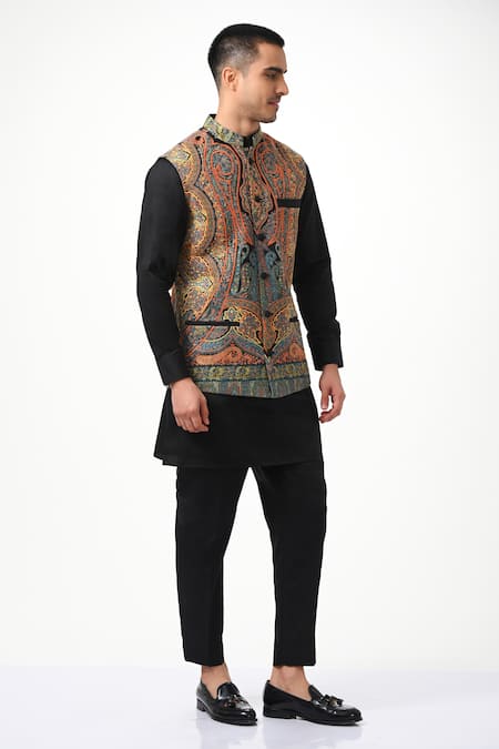 Buy Taroob Black Silk, Wool Embroidery Vintage Kashmiri Sozni Nehru Jacket Online at Aza Fashions Buy_Taroob_Black Silk, Wool Embroidery Vintage Kashmiri Sozni Nehru Jacket _Online_at_Aza_Fashions