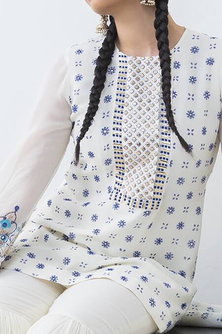 Pooja Rajgarhia Gupta Off White Georgette Embroidery, Raatraani Floral Print Kurta Sharara Set Online at Aza Fashions Pooja Rajgarhia Gupta_Off White Georgette Embroidery, Raatraani Floral Print Kurta Sharara Set _Online_at_Aza_Fashions