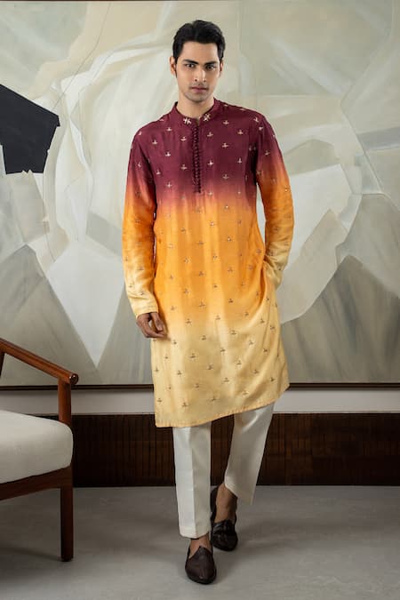 Smriti by Anju Agarwal Dwij Zari Embroidered Kurta Set 