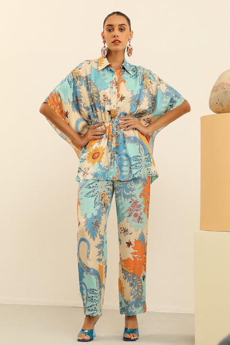 Label Deepika Nagpal Blue Mulberry Silk Printed Vintage Julia Kimono Top And Trouser Set 