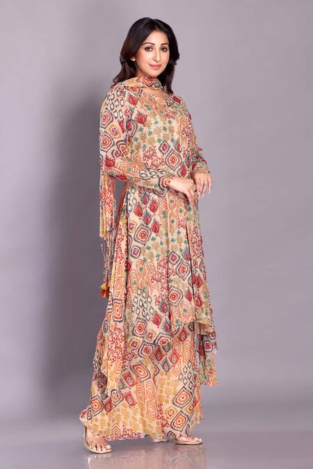 Buy_Preeti Jhawar_Multi Color Chiffon Sequins, Beads Split V-neck Mughal Print Kurta Palazzo Set _Online_at_Aza_Fashions