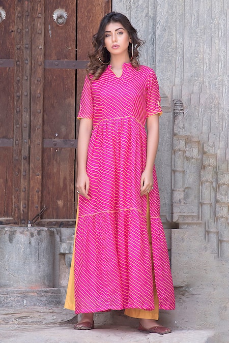 Buy_The Home Affair_Pink Kota Doria Embroidery, Patchwork Collared Leheriya Slit Kurta Pant Set _Online_at_Aza_Fashions