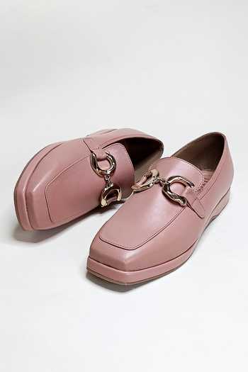 Shop_The Alter_Pink Interlocked Buckle Detail Loafers 