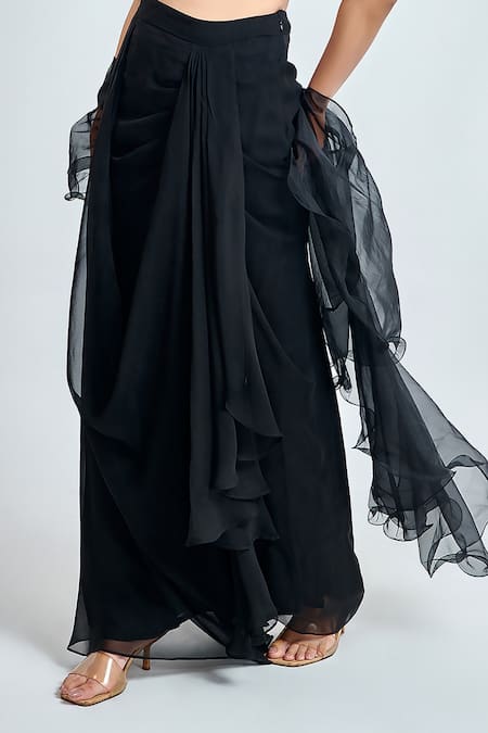 Buy Meenagurnam Black Faux Georgette Embroidered Thread V-neck Floral Blouse Skirt Set Online at Aza Fashions Buy_Meenagurnam_Black Faux Georgette Embroidered Thread V-neck Floral Blouse Skirt Set _Online_at_Aza_Fashions