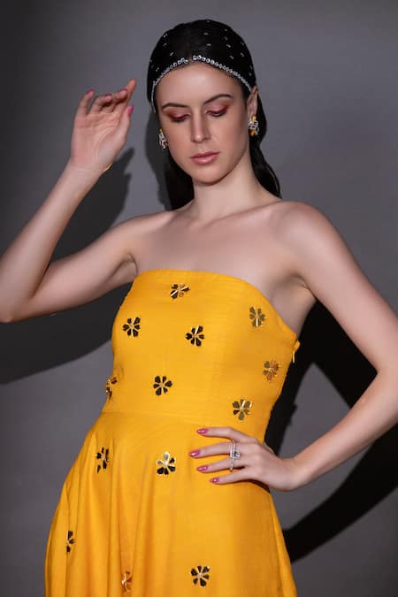 Nitara Dhanraj Label Yellow Matka Silk Embroidered Laser-cut Acrylic Glass Tube Neck Dress  3