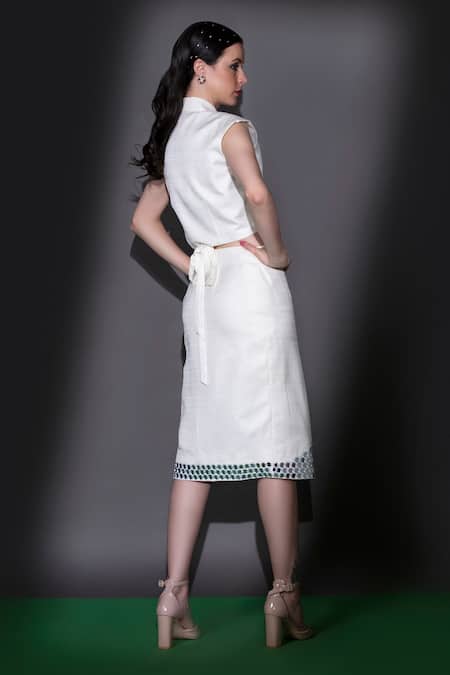 Shop Nitara Dhanraj Label Off White Silk Beads, Cut Work Collared Cropped Shirt And Embroidered Skirt Set at Aza Fashions Shop_Nitara Dhanraj Label_Off White Silk Beads, Cut Work Collared Cropped Shirt And Embroidered Skirt Set _at_Aza_Fashions