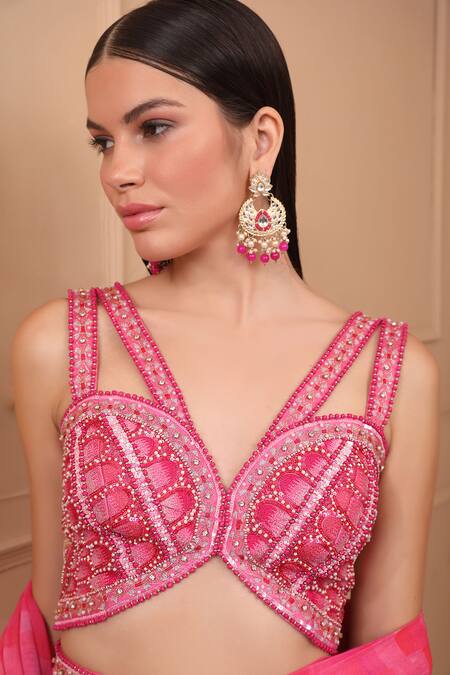 Buy_Laxmishriali_Pink Georgette, Silk Embroidery V-neck Printed Pre-stitched Saree With Blouse _Online_at_Aza_Fashions