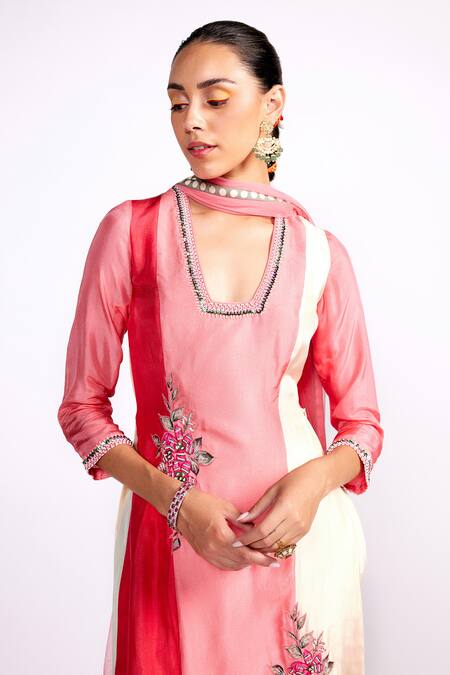 Buy_ISHA GUPTA TAYAL_Pink Silk, Crepe, Chiffon Sequins Square Neck Placement Embroidered Kurta Set _Online_at_Aza_Fashions