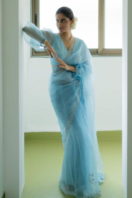 Peeli Dori Blue Silk Organza Hand Embroidered Zardosi V Juliette Border Saree With Blouse at Aza Fashions Peeli Dori_Blue Silk Organza Hand Embroidered Zardosi V Juliette Border Saree With Blouse _at_Aza_Fashions