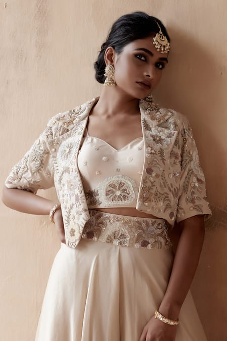 Aman Takyar Ivory Organza, Silk Sequins, Embroidery, Zari Collared, Jacket With Sharara Set at Aza Fashions Aman Takyar_Ivory Organza, Silk Sequins, Embroidery, Zari Collared, Jacket With Sharara Set _at_Aza_Fashions