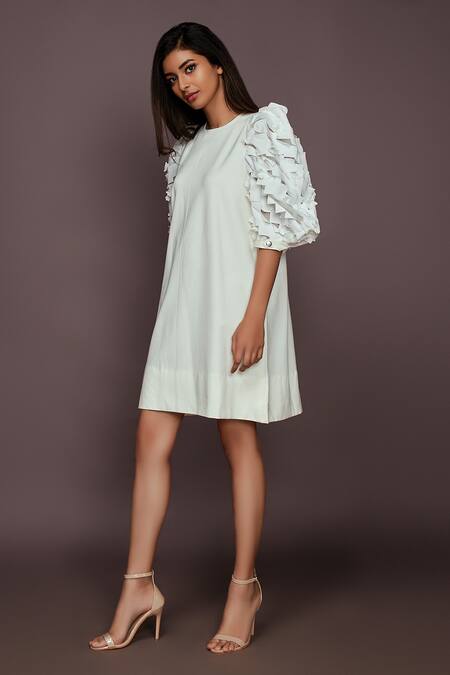 Deepika Arora_White Roma Cut Work And 3d Flowers Round Embroidered Balloon Sleeve Dress_Online_at_Aza_Fashions