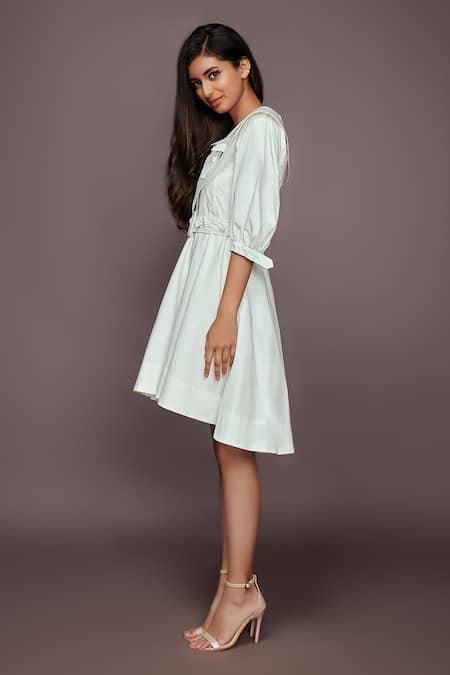 Deepika Arora_White Cotton Floral Collared Neck Embroidered Dress_Online_at_Aza_Fashions