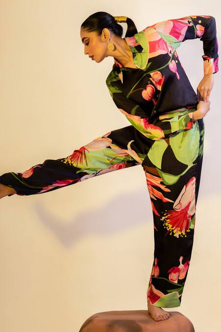 Buy That Thing You Love Multi Color Satin Print Lily Floral Blast Pant Online at Aza Fashions Buy_That Thing You Love_Multi Color Satin Print Lily Floral Blast Pant _Online_at_Aza_Fashions