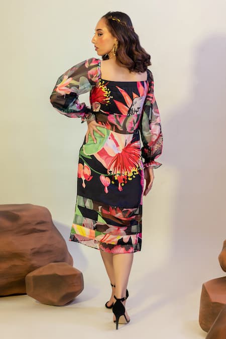 Shop That Thing You Love Multi Color Organza, Satin, Cotton Floral Blossom Pattern Trench Coat With Dress at Aza Fashions Shop_That Thing You Love_Multi Color Organza, Satin, Cotton Floral Blossom Pattern Trench Coat With Dress _at_Aza_Fashions