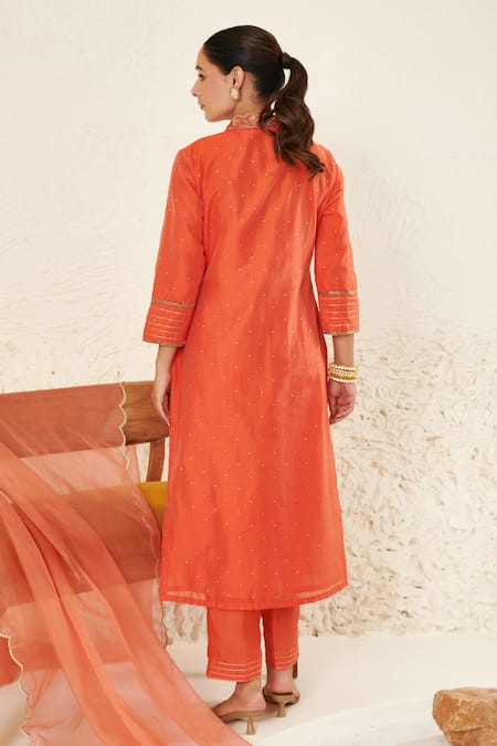 Label Flamingo By Vrinda Chanderi Mukaish Embroidered Kurta Set 