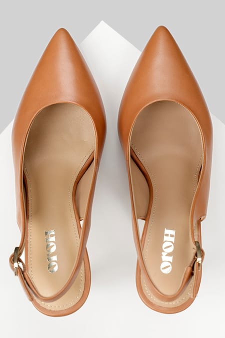 Shop Oroh Brown Valencia Leather Round Toe Pumps at Aza Fashions Shop_Oroh_Brown Valencia Leather Round Toe Pumps _at_Aza_Fashions