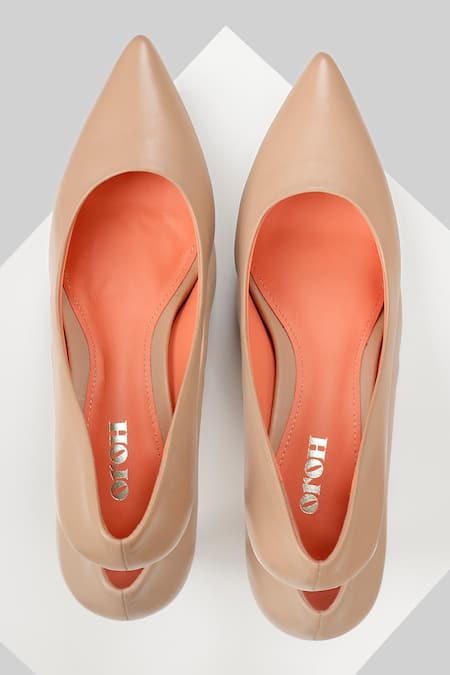 Shop Oroh Beige Ibiza Pointed Toe Pumps at Aza Fashions Shop_Oroh_Beige Ibiza Pointed Toe Pumps _at_Aza_Fashions