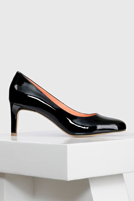 Buy Oroh Black Alicante Round Toe Pump Heels Online at Aza Fashions Buy_Oroh_Black Alicante Round Toe Pump Heels _Online_at_Aza_Fashions