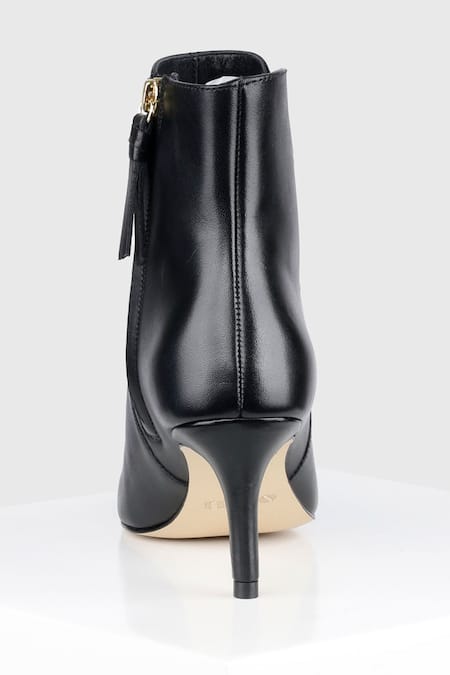 Buy Oroh Black Carmona Leather Ankle Boot Online at Aza Fashions Buy_Oroh_Black Carmona Leather Ankle Boot _Online_at_Aza_Fashions