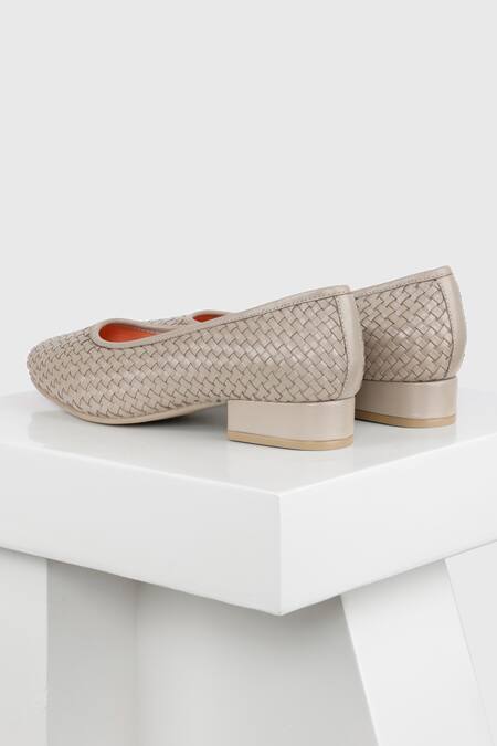 Buy Oroh Gray Grey Genuine Leather Basket Weave Pumps Online at Aza Fashions Buy_Oroh_Gray Grey Genuine Leather Basket Weave Pumps _Online_at_Aza_Fashions