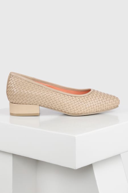 Oroh_Beige Basket Weave Pattern Pumps _Online_at_Aza_Fashions