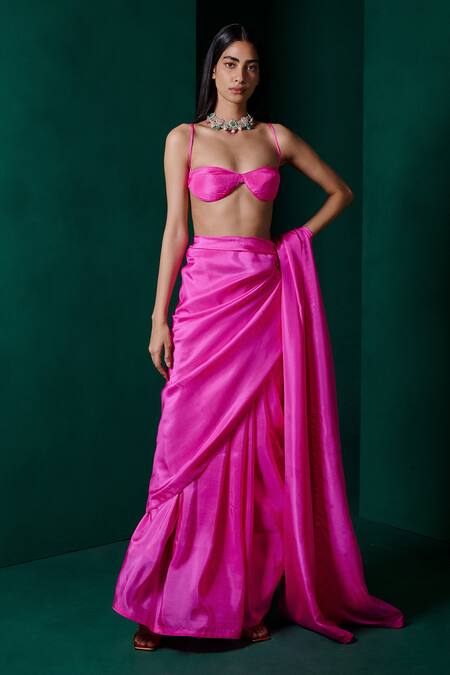 Ekaya Banaras_Fuchsia Hemp, Silk Handwoven Solid Saree With Unstitched Blouse Fabric _Online_at_Aza_Fashions