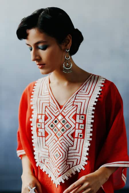 Avacara_Red Kota Doria, Chanderi Mirrors, Neel Patchwork Kaftan And Sharara Set _Online_at_Aza_Fashions